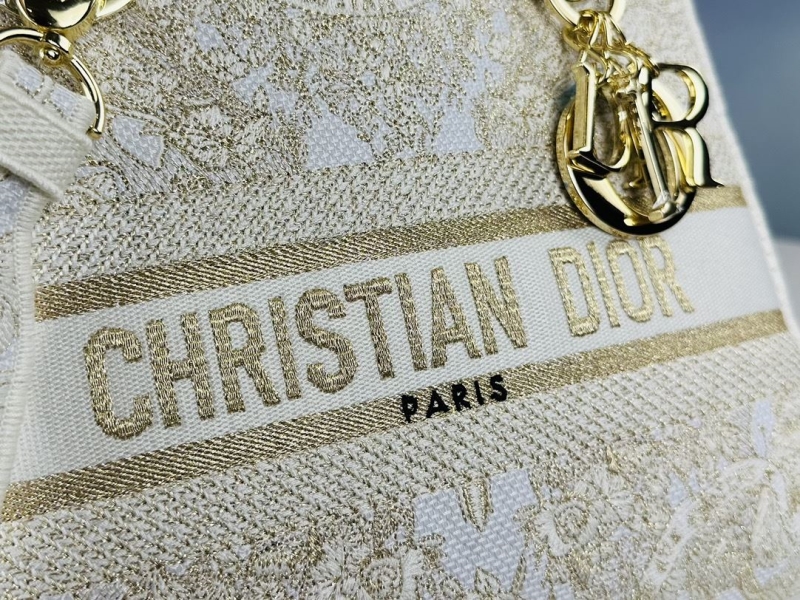 Dior Shopping Bags